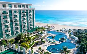 Sandos Luxury Hotel Cancun